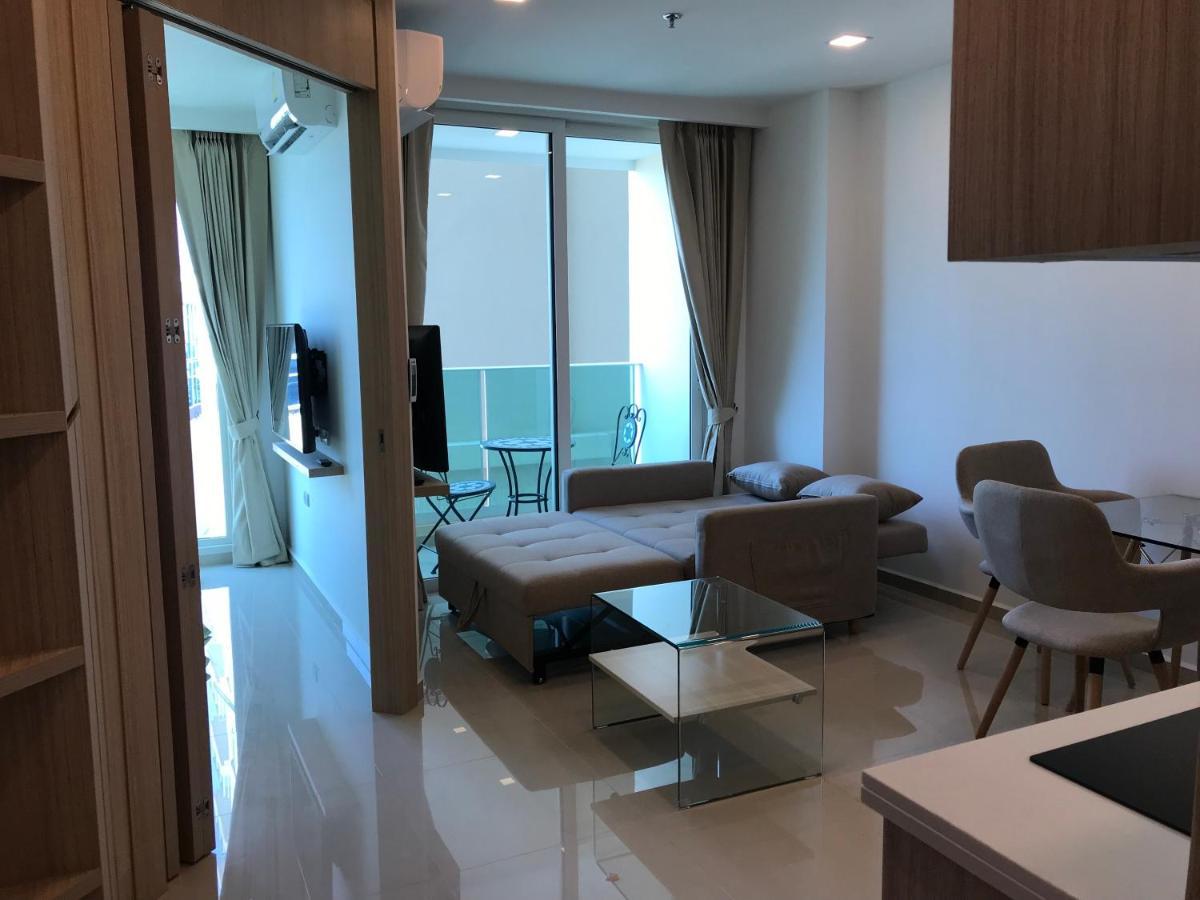 City Garden Tower Condo By Som Pattaya Bagian luar foto